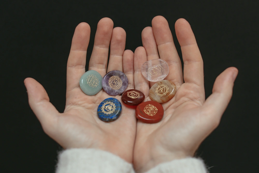 Orgonite protegem o corpo da absorção de energias densas de outras pessoas ou ambientes.