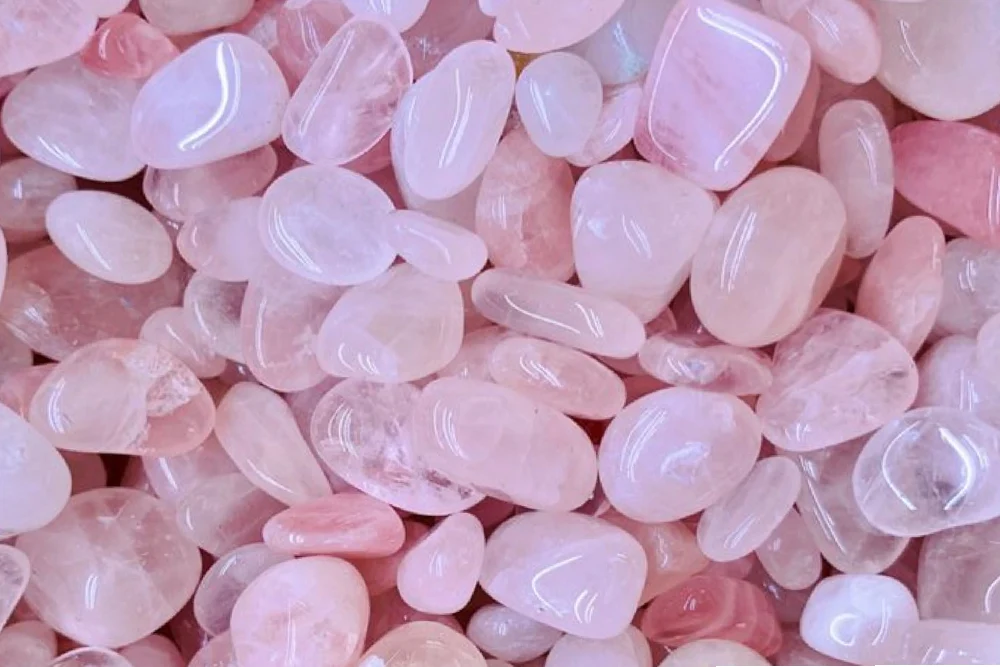 QUARTZO ROSA – Cura Emocional, Amor Próprio, Harmonia e Paz Interior